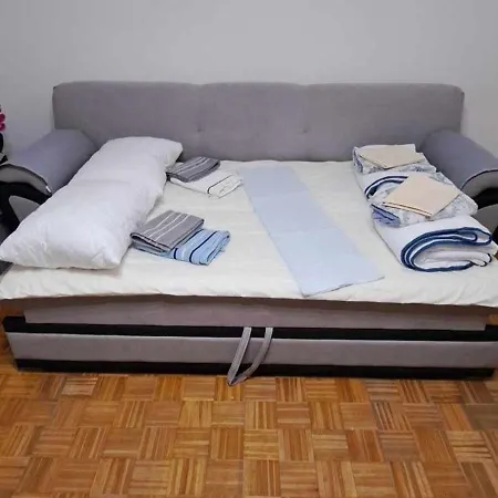 Apartment In The Heart Of *